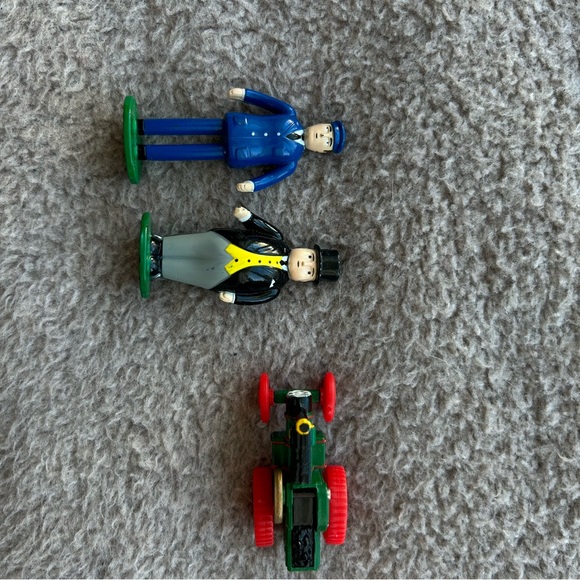 GUC Vintage (1992) Thomas the Tank plastic play mat and 3 die cast toys. - Picture 2 of 8